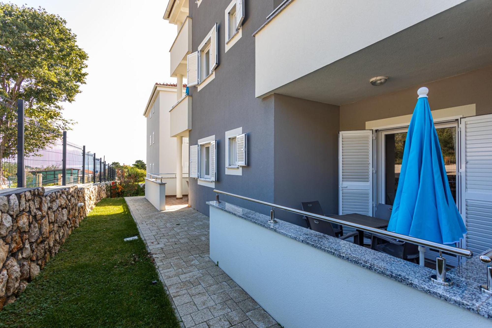 Apartments Crnekovic Tomislava 8A Baška Buitenkant foto