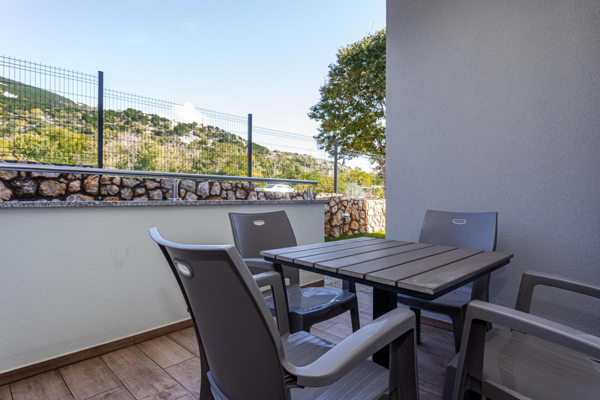 Apartments Crnekovic Tomislava 8A Baška Buitenkant foto